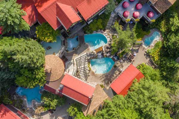 Mont-Tremblant Helicopter Tour and Scandinave Spa